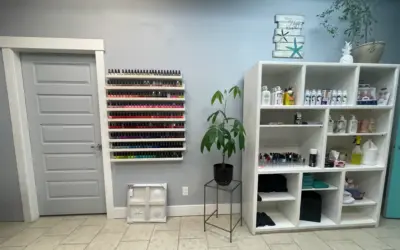 Sole-Shine Aesthetics shelves with products